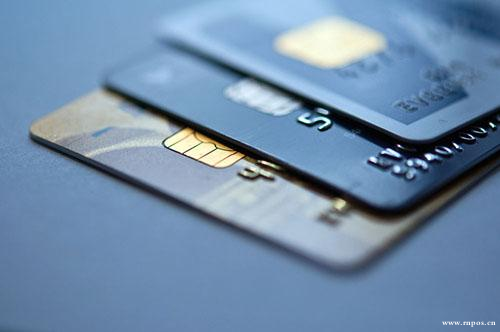 首卡必选信用卡初始额度最高的5家银行